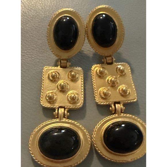 Vintage Black Cabochon Drop Dangle Brushed Gold Tone Clip On Earrings #415 - Picture 3 of 11